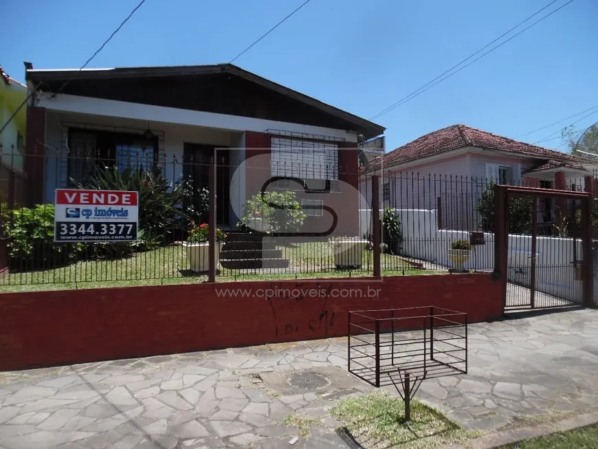 Foto 1 de Sobrado com 3 Quartos à venda, 115m² em Jardim Itú Sabará, Porto Alegre