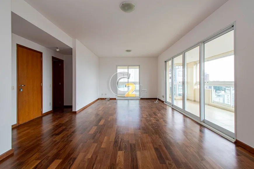 Foto 1 de Apartamento com 4 Quartos à venda, 196m² em Vila Madalena, São Paulo