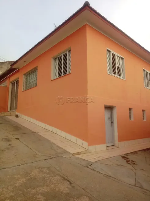 Foto 1 de Casa com 3 Quartos à venda, 180m² em Jardim Bela Vista, Jacareí