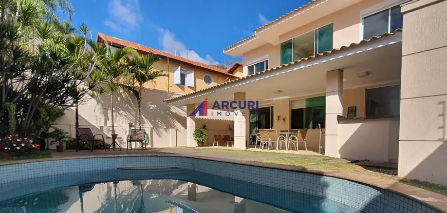 Foto 1 de Casa com 4 Quartos à venda, 350m² em Belvedere, Belo Horizonte