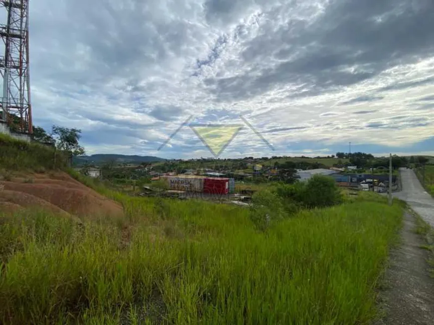 Foto 1 de à venda, 2000m² em Jardim Paratei, Guararema