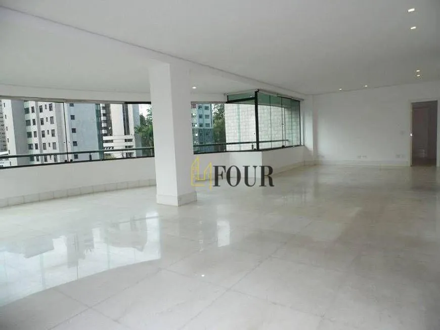 Foto 1 de Apartamento com 4 Quartos para venda ou aluguel, 204m² em Belvedere, Belo Horizonte