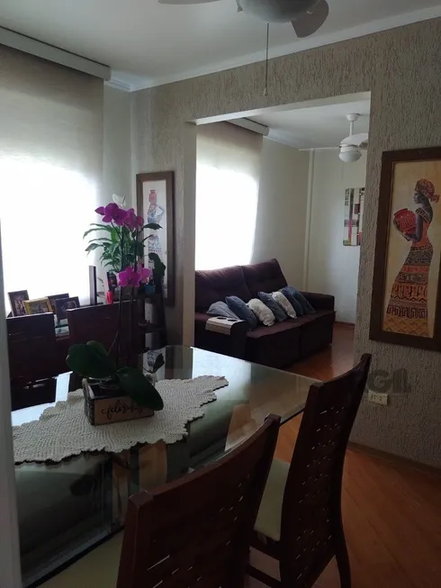 Foto 1 de Apartamento com 3 Quartos à venda, 67m² em Vila Nova, Porto Alegre