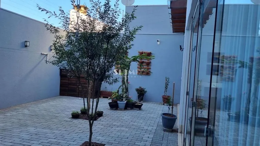 Foto 1 de Casa com 3 Quartos à venda, 348m² em Jardim Tóquio, Maringá