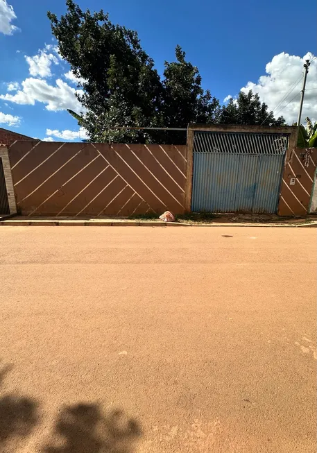 Foto 1 de Casa com 2 Quartos à venda, 360m² em Ceilandia Sul, Brasília