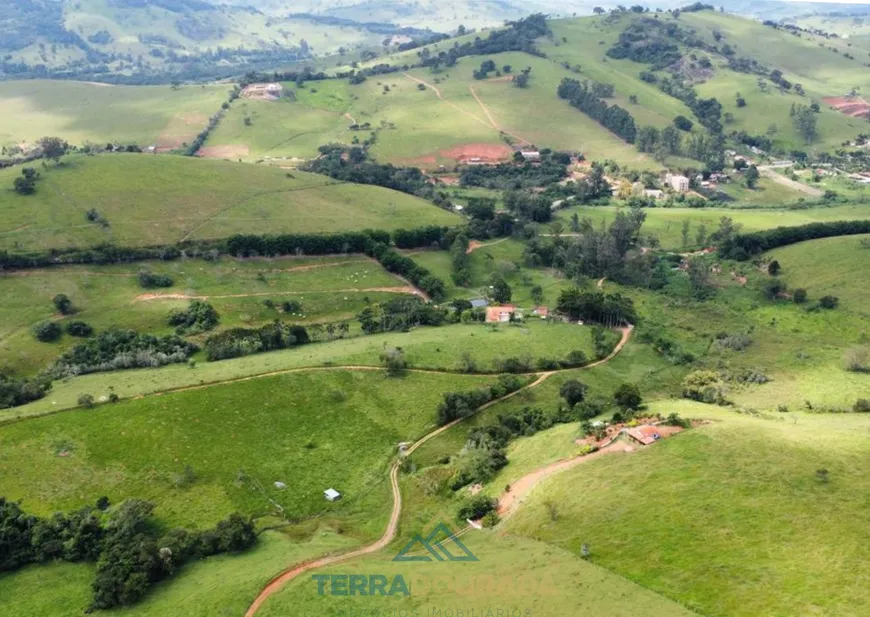 Foto 1 de Lote/Terreno à venda, 1200m² em Centro, Paraisópolis