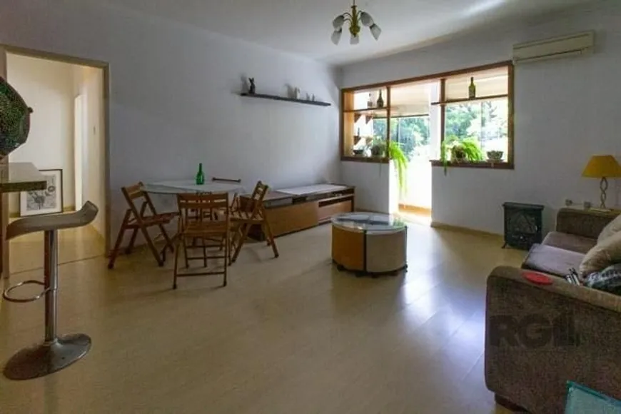 Foto 1 de Apartamento com 3 Quartos à venda, 109m² em Rio Branco, Porto Alegre