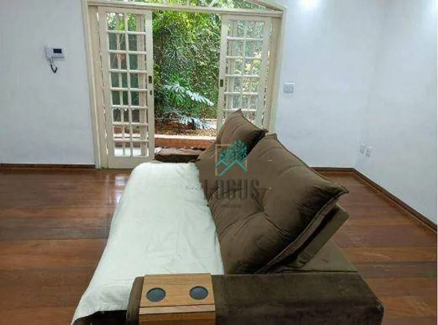 Foto 1 de Sobrado com 3 Quartos à venda, 160m² em Vila Alice, Santo André