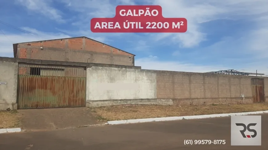 Foto 1 de Galpão/Depósito/Armazém com 5 Quartos à venda, 2200m² em Santa Maria, Brasília