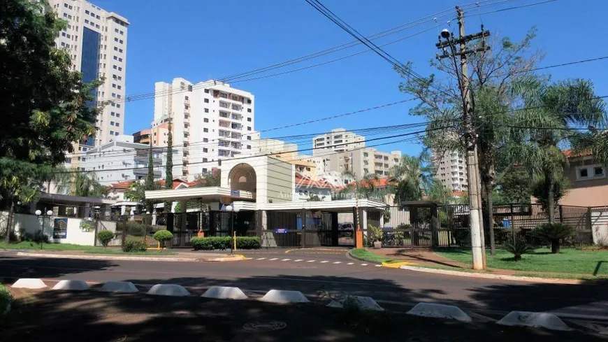 Foto 1 de Casa de Condomínio com 4 Quartos à venda, 161m² em Jardim São Luiz, Ribeirão Preto