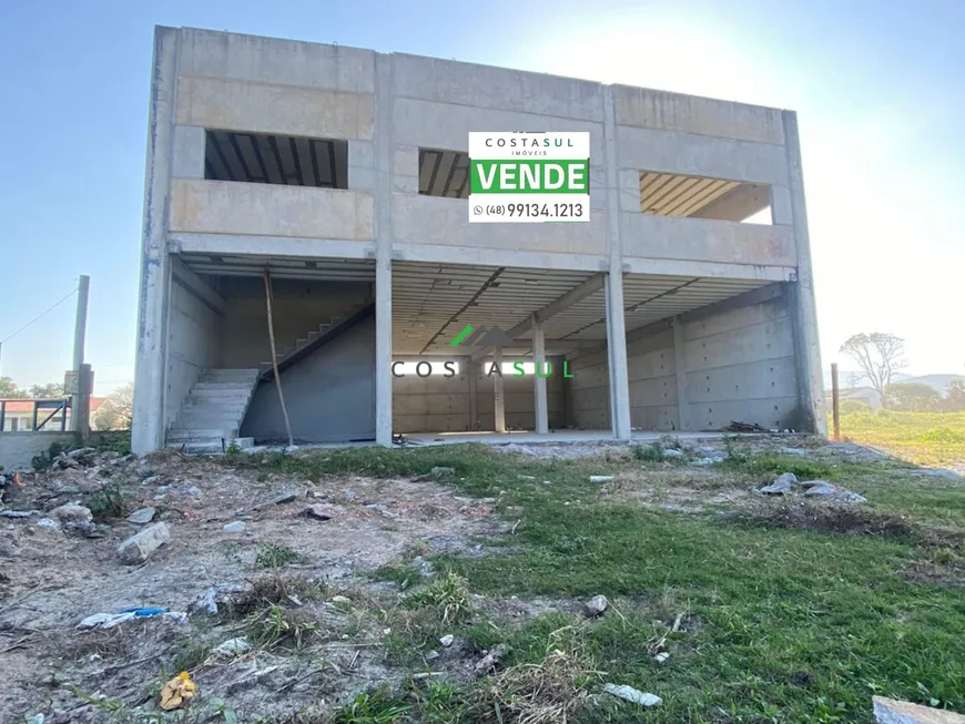 Foto 1 de Galpão/Depósito/Armazém com 1 Quarto à venda, 450m² em Araçatuba, Imbituba