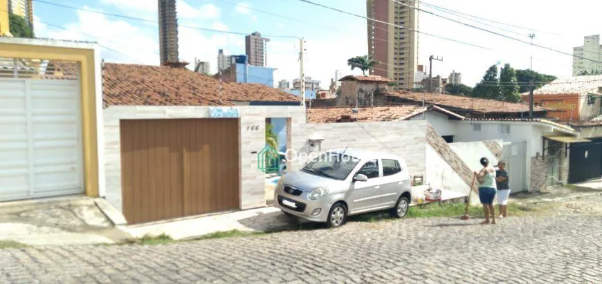 Foto 1 de Casa com 3 Quartos à venda, 230m² em Ponta Negra, Natal