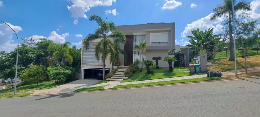 Foto 1 de Casa de Condomínio com 4 Quartos à venda, 556m² em Alphaville Flamboyant Residencial Araguaia, Goiânia