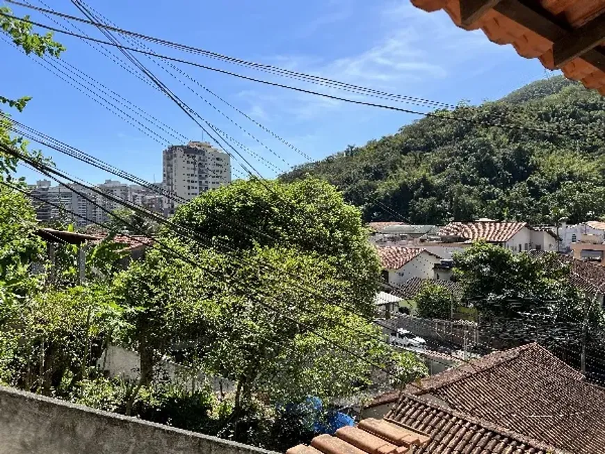 Foto 1 de Casa com 3 Quartos à venda, 124m² em Santa Rosa, Niterói