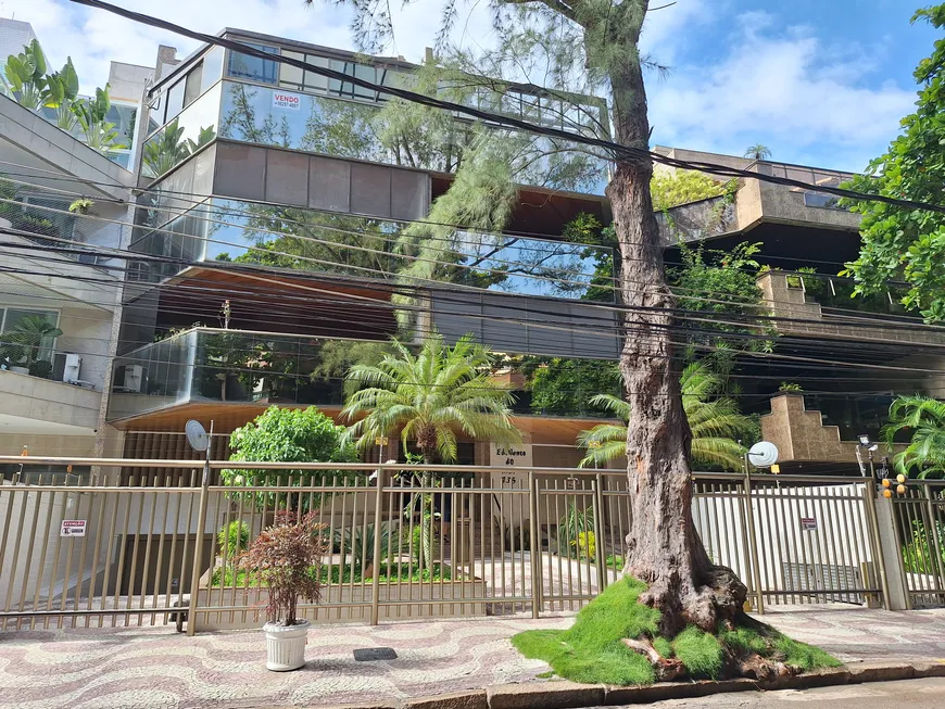 Foto 1 de Apartamento com 3 Quartos para alugar, 131m² em Recreio Dos Bandeirantes, Rio de Janeiro
