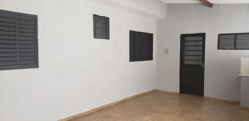 Foto 1 de Casa com 4 Quartos à venda, 182m² em Parque São Sebastião, Ribeirão Preto