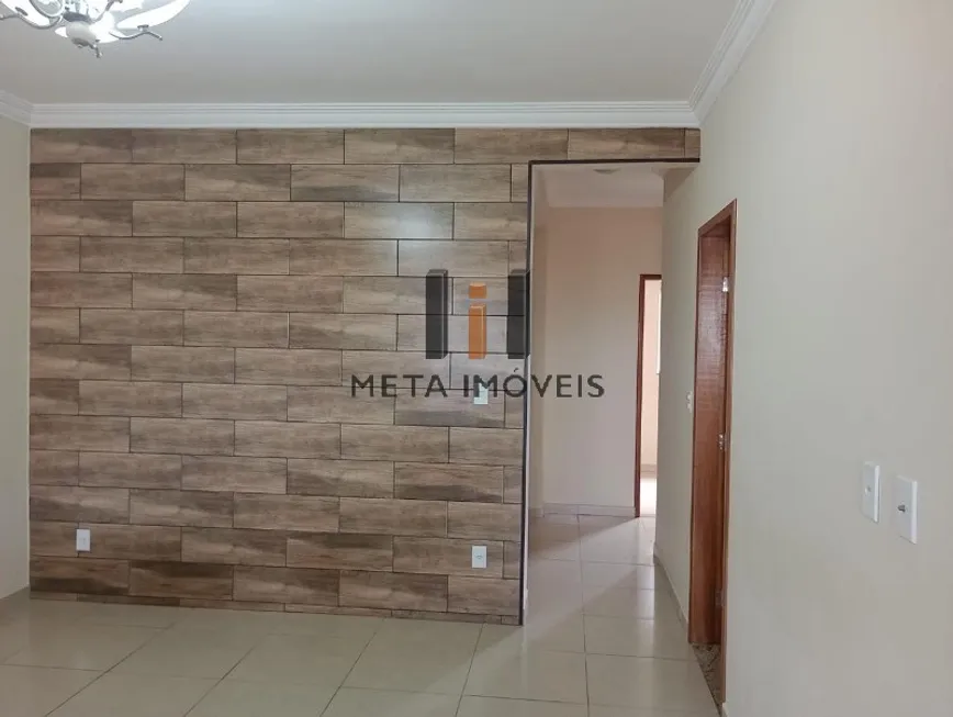 Foto 1 de Casa com 2 Quartos à venda, 78m² em Jardim Alianca, Resende