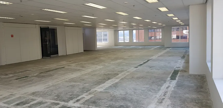 Foto 1 de Sala Comercial para alugar, 914m² em Chácara Santo Antônio, São Paulo