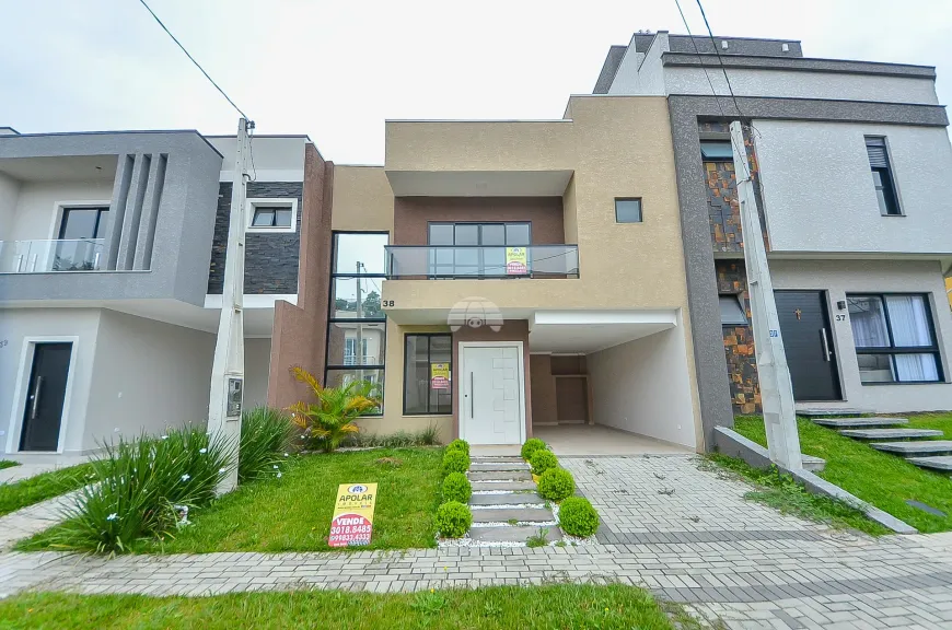 Foto 1 de Sobrado com 2 Quartos à venda, 134m² em Umbara, Curitiba