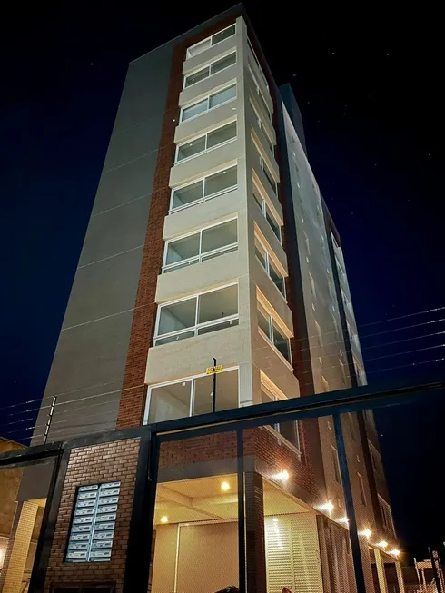 Foto 1 de Apartamento com 2 Quartos à venda, 66m² em Cavalhada, Porto Alegre