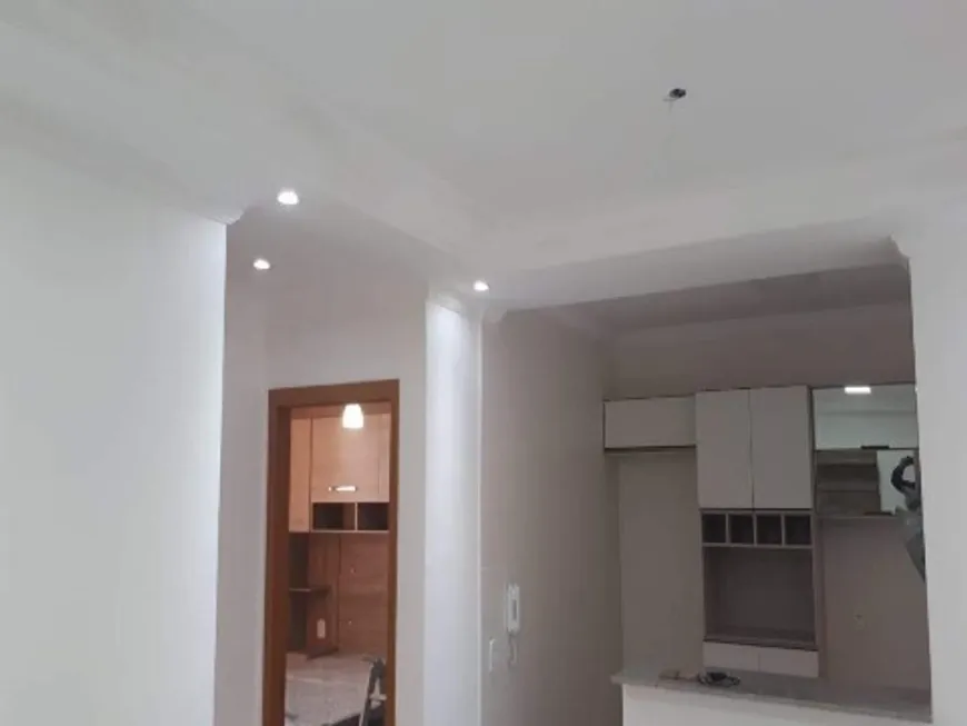 Foto 1 de Apartamento com 2 Quartos à venda, 42m² em Olaria, Salto