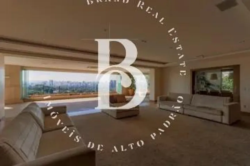 Foto 1 de Apartamento com 5 Quartos à venda, 750m² em Jardim Panorama, São Paulo