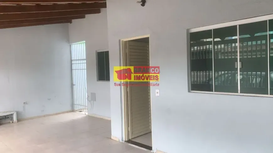 Foto 1 de Casa com 3 Quartos para alugar, 100m² em Guara II, Brasília