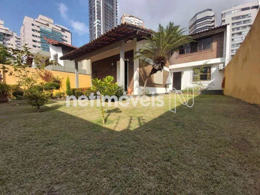 Foto 1 de Casa com 3 Quartos à venda, 256m² em Enseada do Suá, Vitória