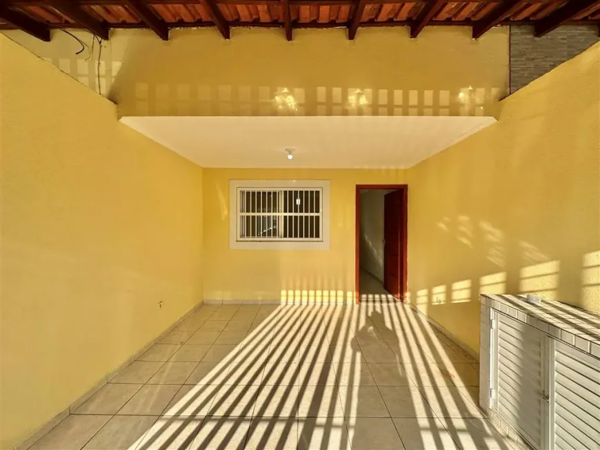 Foto 1 de Sobrado com 2 Quartos à venda, 86m² em Canto do Forte, Praia Grande