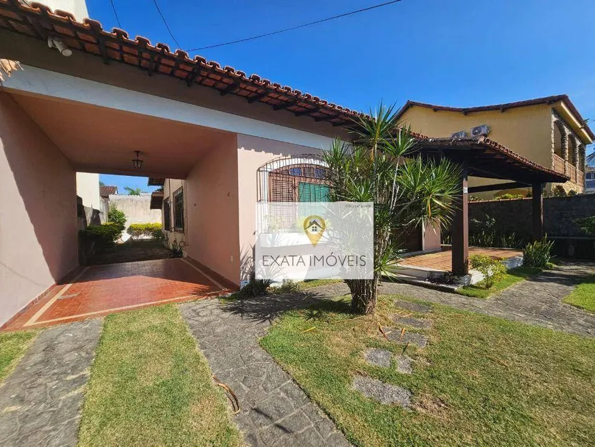 Foto 1 de Casa com 3 Quartos à venda, 136m² em Centro, Rio das Ostras
