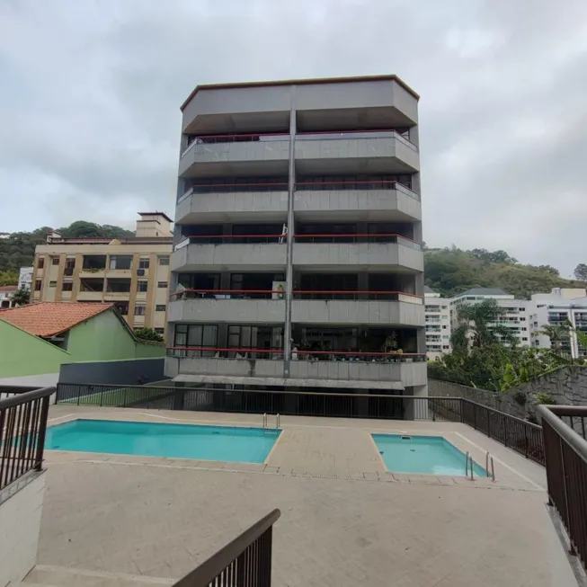Foto 1 de Apartamento com 4 Quartos à venda, 140m² em Varzea, Teresópolis
