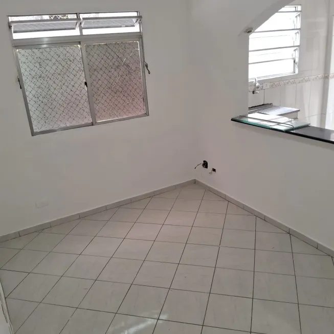 Foto 1 de Apartamento com 2 Quartos à venda, 60m² em Parque São Vicente, São Vicente