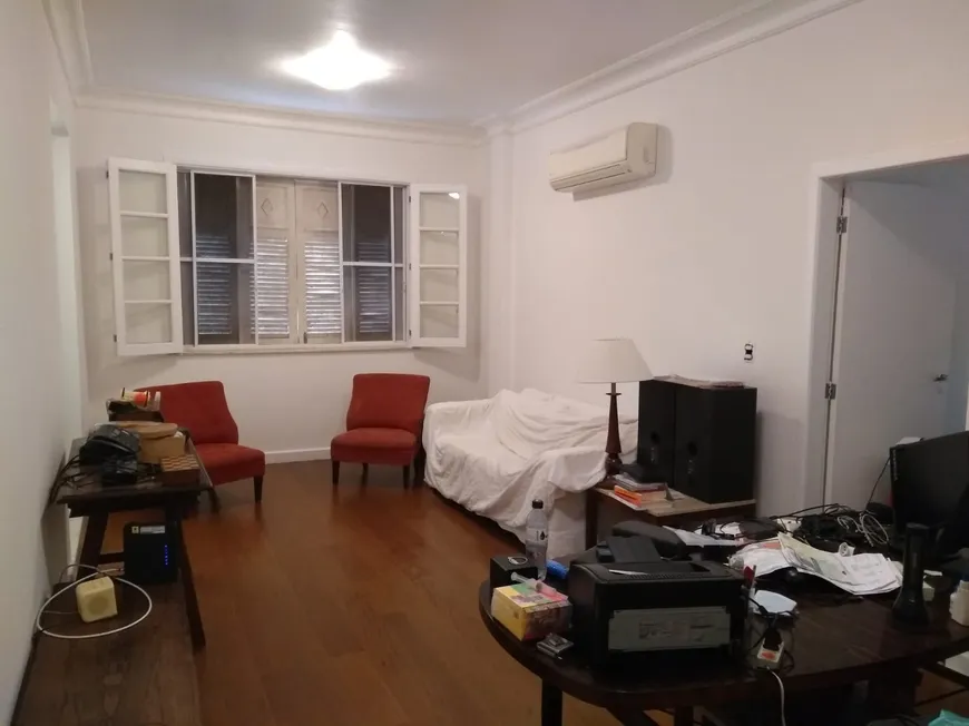 Foto 1 de Apartamento com 3 Quartos à venda, 104m² em Leblon, Rio de Janeiro