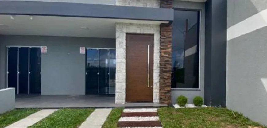 Foto 1 de Casa com 3 Quartos à venda, 300m² em Residencial Balneario, Goiânia