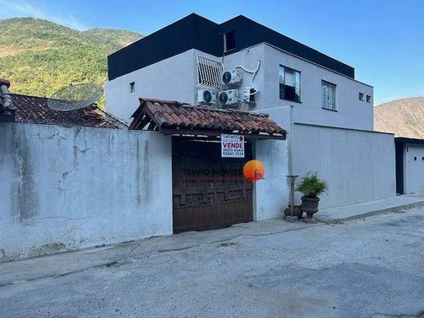 Foto 1 de Casa com 3 Quartos à venda, 283m² em Itacoatiara, Niterói