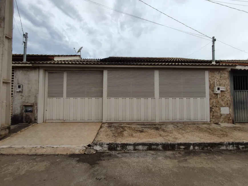 Foto 1 de Casa de Condomínio com 2 Quartos à venda, 80m² em Parque Marajó, Valparaíso de Goiás