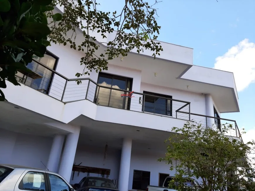 Foto 1 de Casa com 7 Quartos à venda, 872m² em Fátima, Viçosa