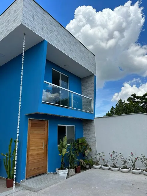 Foto 1 de Casa de Condomínio com 3 Quartos à venda, 120m² em Maria Paula, São Gonçalo