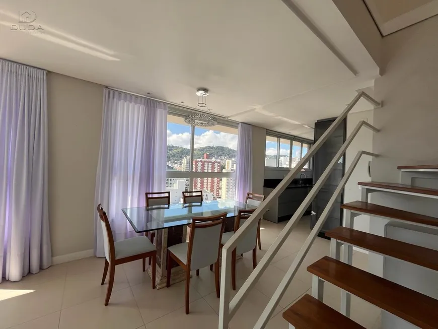 Foto 1 de Apartamento com 4 Quartos à venda, 190m² em Centro, Florianópolis