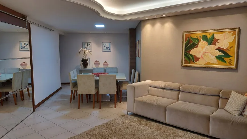 Foto 1 de Apartamento com 4 Quartos à venda, 214m² em Praia da Costa, Vila Velha