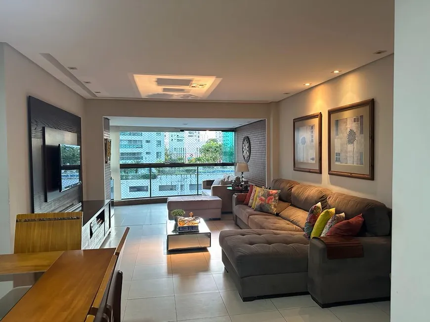 Foto 1 de Apartamento com 4 Quartos à venda, 143m² em Alphaville, Salvador