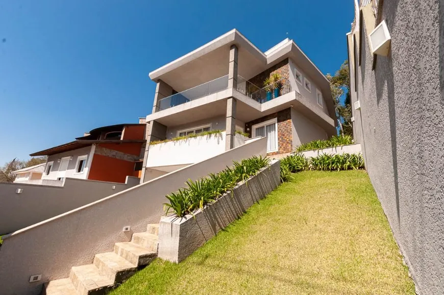 Foto 1 de Casa com 4 Quartos para alugar, 350m² em Santa Felicidade, Curitiba