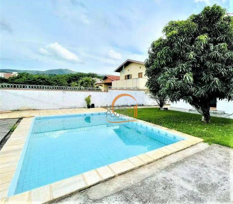 Foto 1 de Casa com 5 Quartos à venda, 400m² em Vila Santista, Atibaia