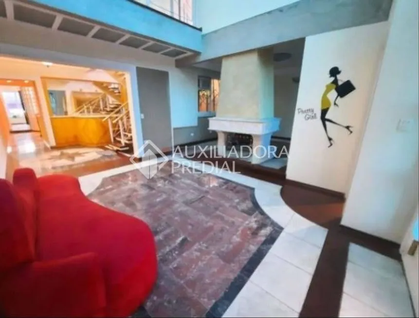 Foto 1 de Sobrado com 5 Quartos para alugar, 520m² em Anchieta, São Bernardo do Campo