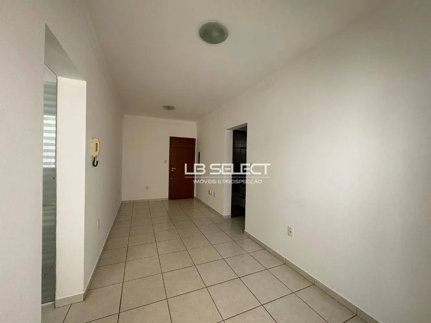 Foto 1 de Apartamento com 2 Quartos à venda, 52m² em Santa Mônica, Uberlândia