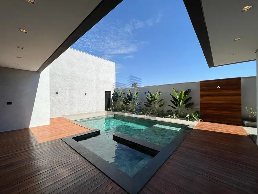 Foto 1 de Casa de Condomínio com 3 Quartos à venda, 245m² em Residencial Lago Sul, Bauru