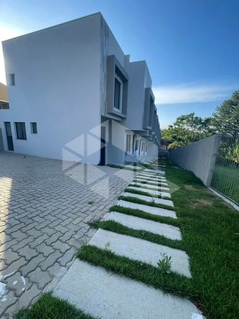 Foto 1 de Casa com 2 Quartos para alugar, 66m² em Tarumã, Viamão