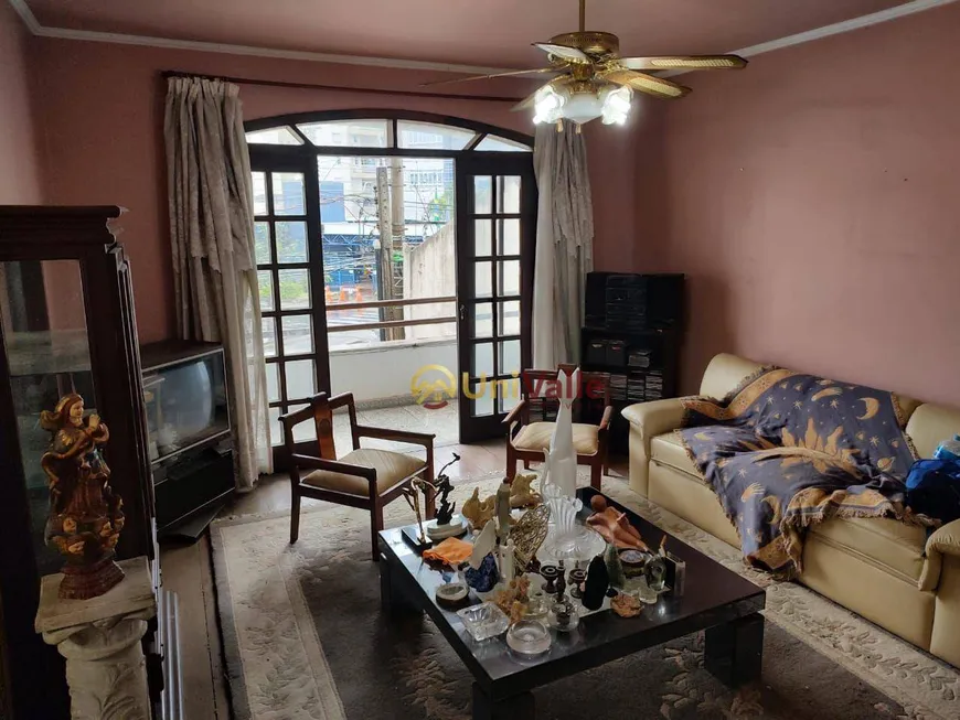Foto 1 de Apartamento com 3 Quartos à venda, 190m² em Centro, Taubaté