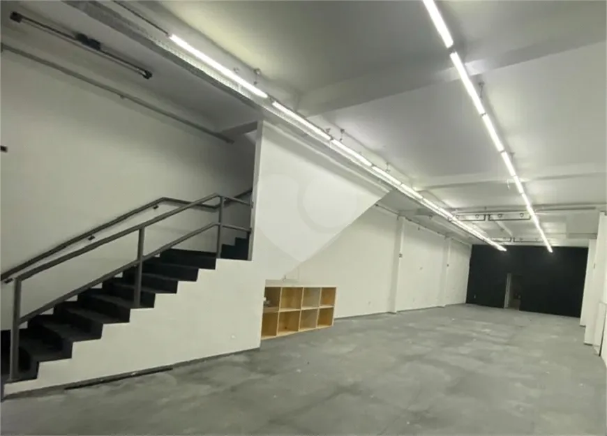 Foto 1 de Prédio Comercial para venda ou aluguel, 303m² em Planalto Paulista, São Paulo