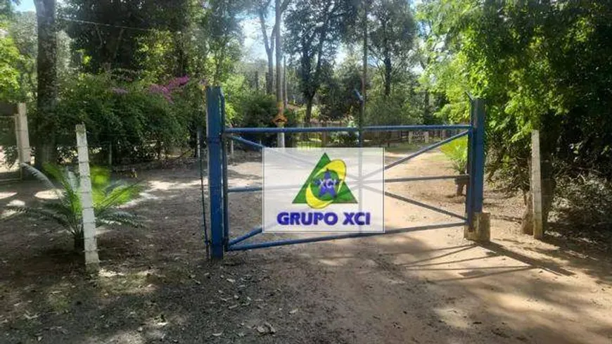 Foto 1 de Fazenda/Sítio com 3 Quartos à venda, 1000m² em Cidade Jardim, Pirassununga